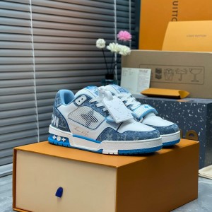 「#134」LOUIS VUITTON Trainer