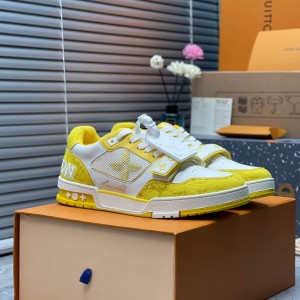 「#136」LOUIS VUITTON Trainer