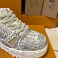 「#141」LOUIS VUITTON Trainer diamond