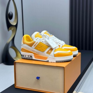 「#177」LOUIS VUITTON Trainer