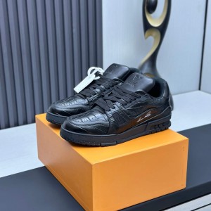 「#182」LOUIS VUITTON Trainer