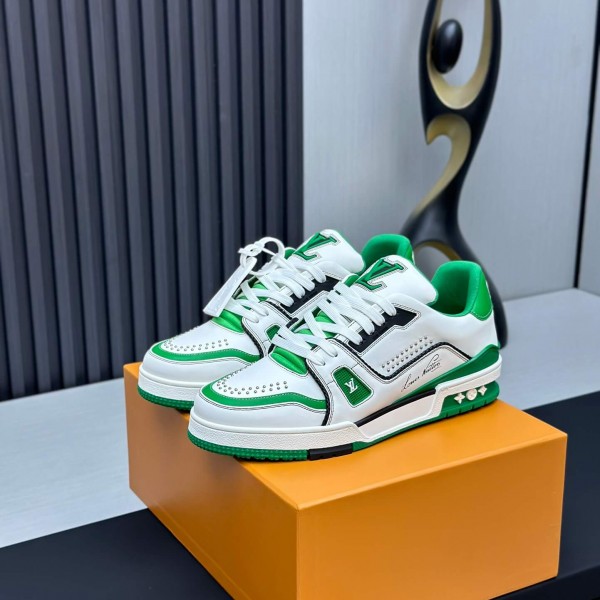 「#127」LOUIS VUITTON Trainer