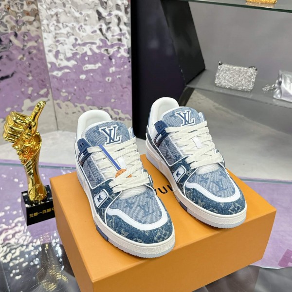 「#200」LOUIS VUITTON Trainer