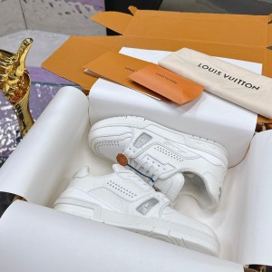 「#204」LOUIS VUITTON Trainer