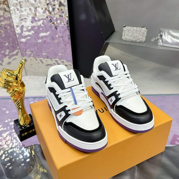 「#212」LOUIS VUITTON Trainer