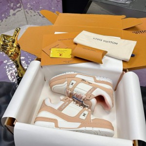 「#213」LOUIS VUITTON Trainer