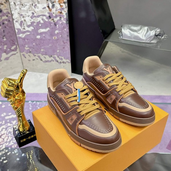 「#225」LOUIS VUITTON Trainer