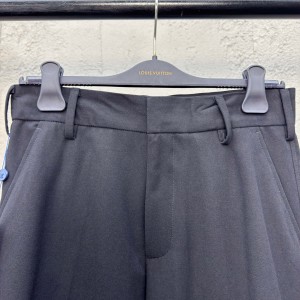 「#1236」Louis Vuitton shorts