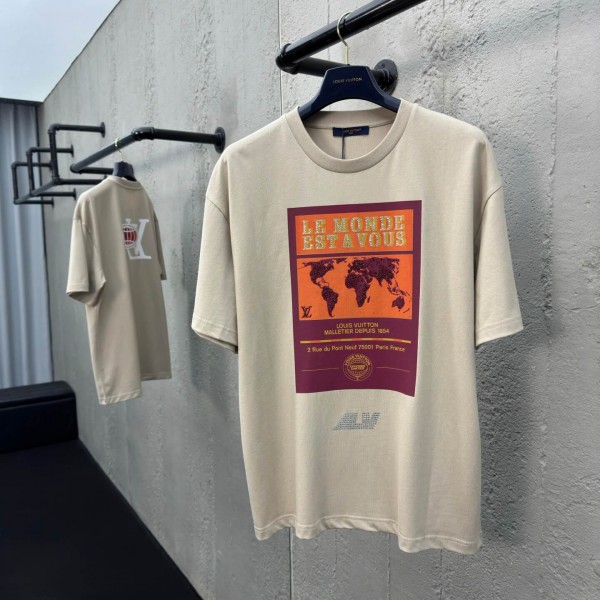 「#1223」Louis Vuitton T-shirt