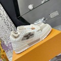 「#239」LOUIS VUITTON Trainer