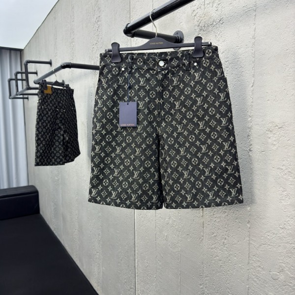 「#1252」Louis Vuitton shorts