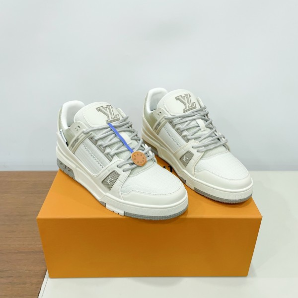 「#112」LOUIS VUITTON Trainer