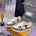 「#114」LOUIS VUITTON Trainer
