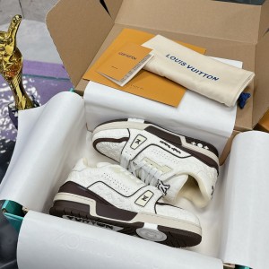 「#118 」LOUIS VUITTON Trainer