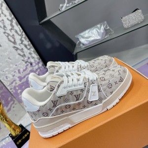 「#271 」LOUIS VUITTON Trainer