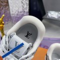「#272 」LOUIS VUITTON Trainer