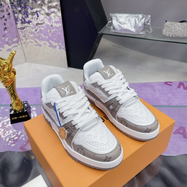 「#279 」LOUIS VUITTON Trainer