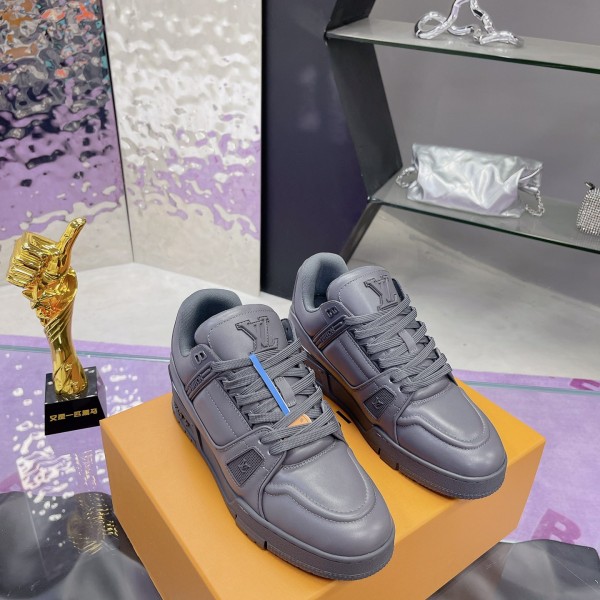 「#285 」LOUIS VUITTON Trainer