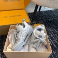「#328」LOUIS VUITTON Skate