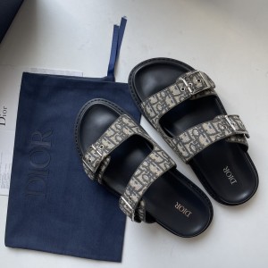 「#714」Dior  slippers 
