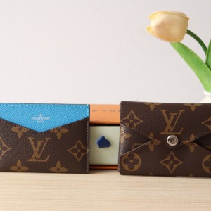「#11605」Louis Vuitton bags; Card Holder