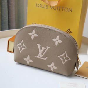 「#11608」Louis Vuitton bags