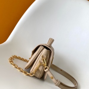 「#11640」Louis Vuitton bags