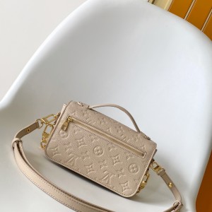 「#11640」Louis Vuitton bags