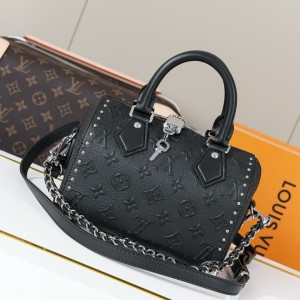 「#11669」Louis Vuitton bags