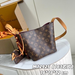 「#11651」Louis Vuitton bags
