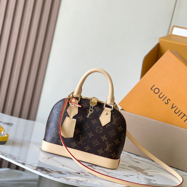 「#11657」Louis Vuitton bags