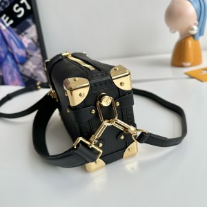 「#11665」Louis Vuitton bags