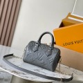 「#11686」Louis Vuitton bags