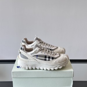 「#15006」Burberry shoes