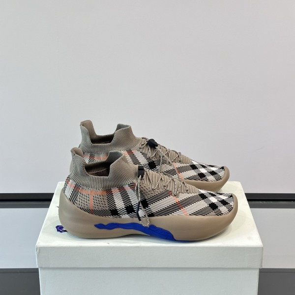 「#15010」Burberry shoes