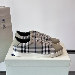 「#15019」Burberry shoes