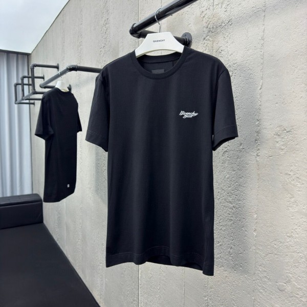 「#1919」Givenchy T-shirt