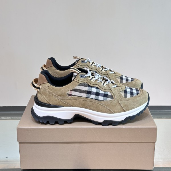 「#15038」Burberry shoes