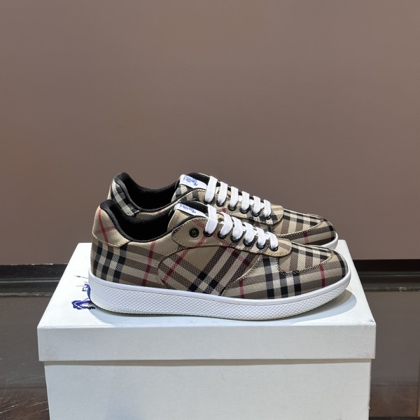 「#15053」Burberry shoes