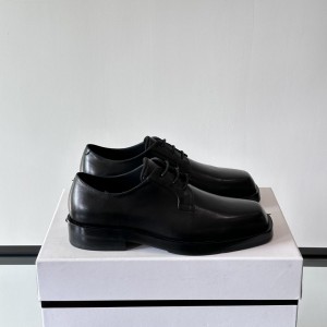 「#15700」Givenchy shoes