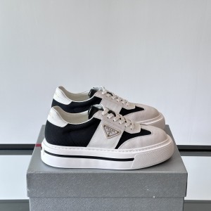 「#15421」Prada shoes