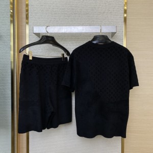 「#2」Louis Vuitton Clothing Set