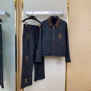 「#8」Louis Vuitton Clothing Set