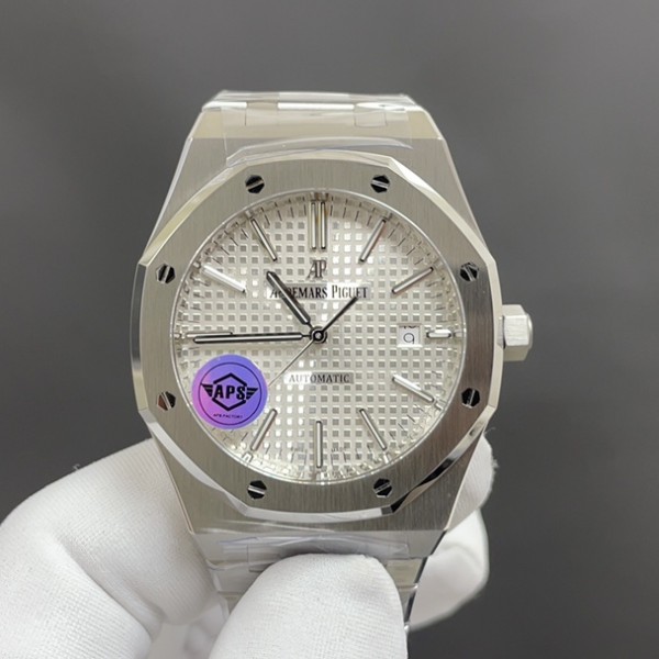 「#17502」AP watches