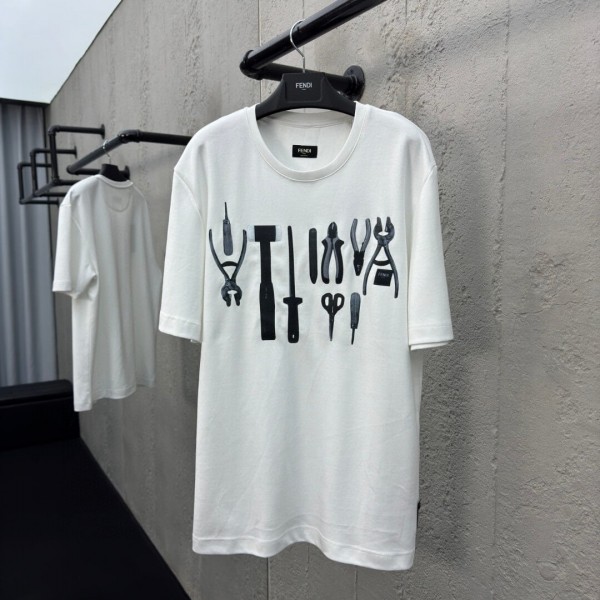 「#2023」Fendi T-shirt