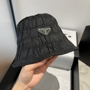 「#17200」Prada Hat