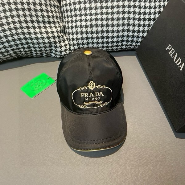 「#17212」Prada Hat