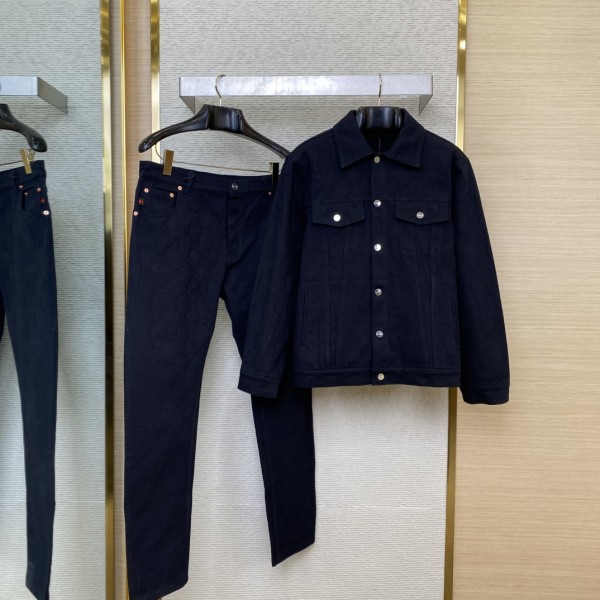 「#28」Gucci Clothing Set