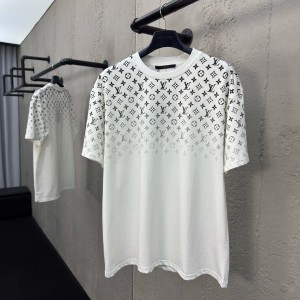 「#1323」Louis Vuitton T-shirt