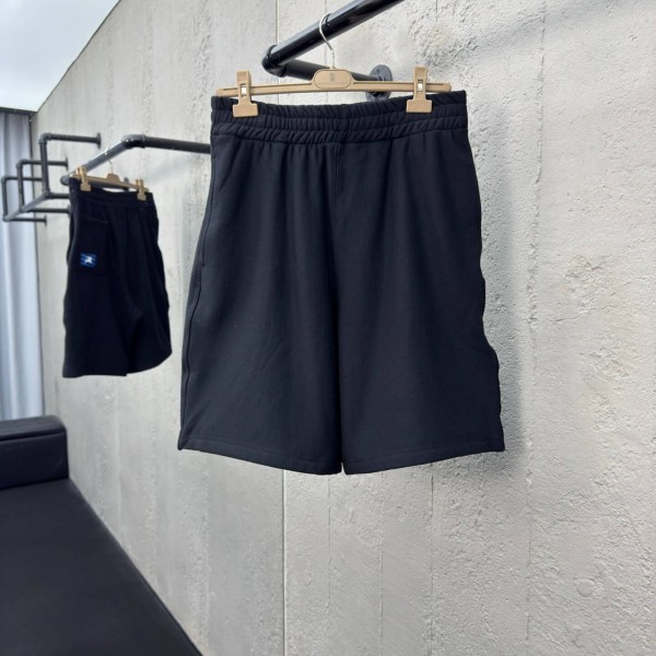 「#6095」  Burberry shorts